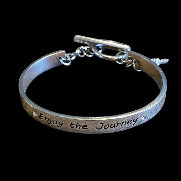 BCBGeneration Bangle Affirmation Toggle Bracelet- Enjoy the Journey - Picture 5 of 5